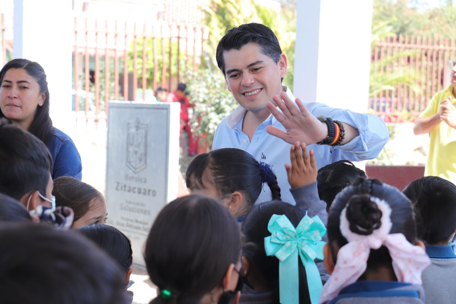 Inaugura #GobiernoDeSoluciones un domo más en beneficio de la educación.
